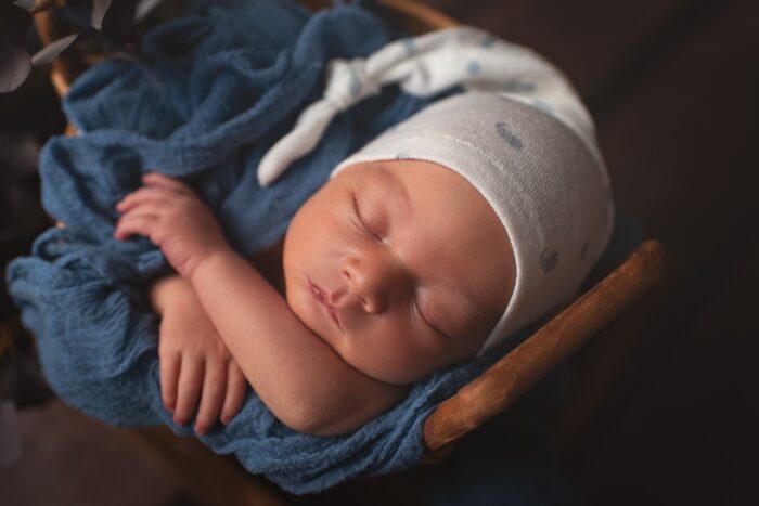 kellékes-ujszulottfotozas